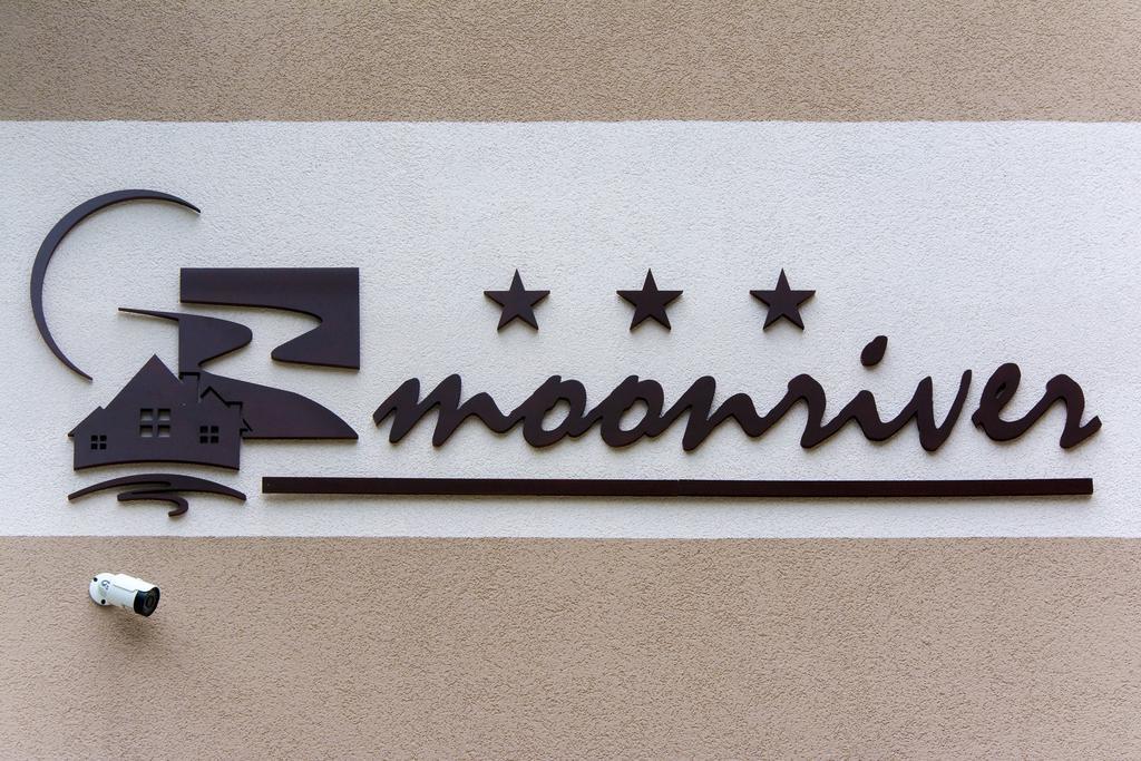 Moonriver Apartment Veljun 外观 照片